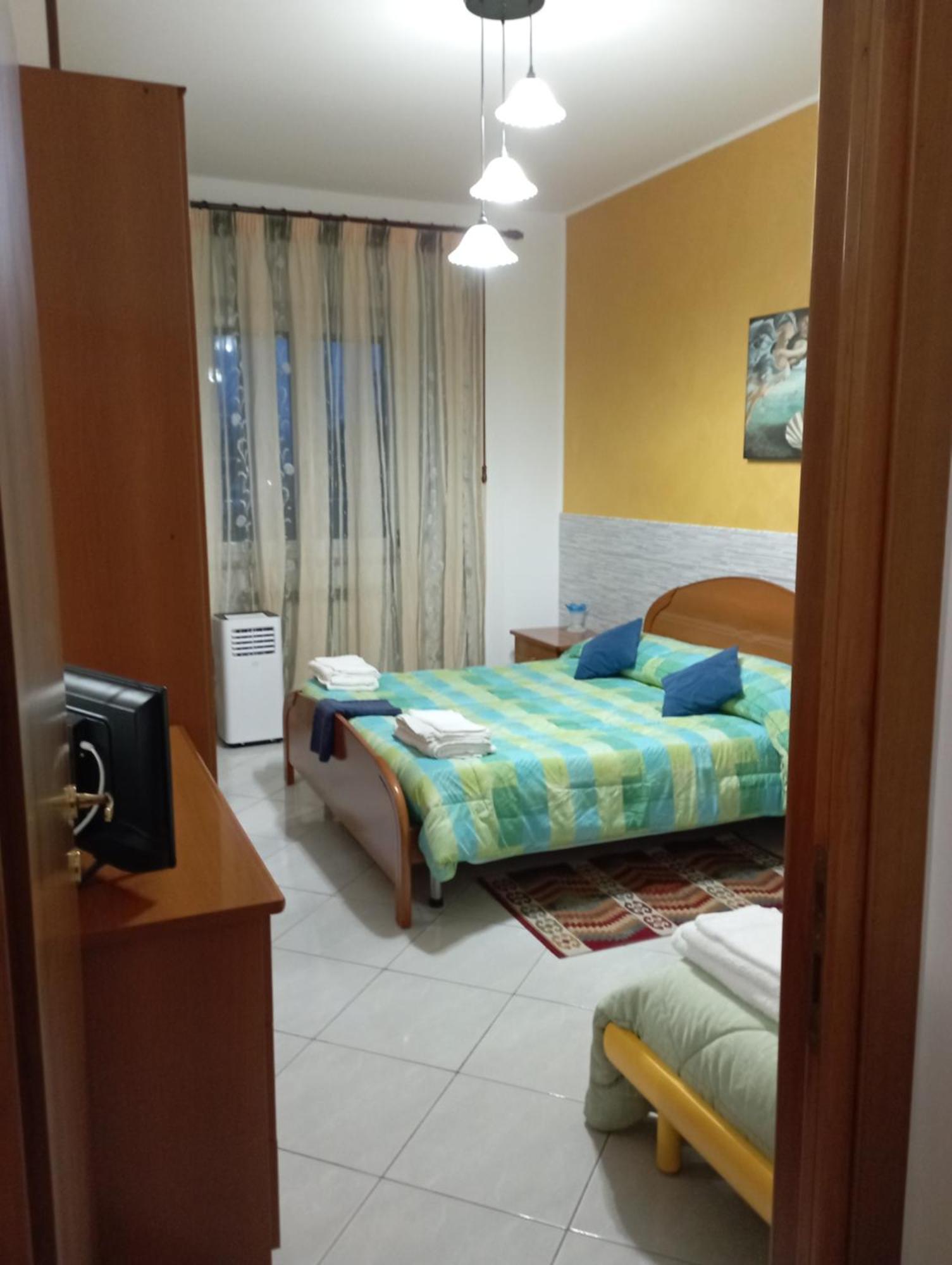 B&B I Tre Ulivi Morro d'Oro Exterior photo
